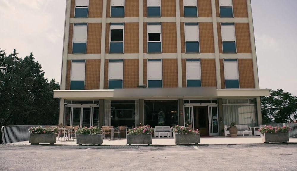 Grifone Hotel Perugia Eksteriør bilde