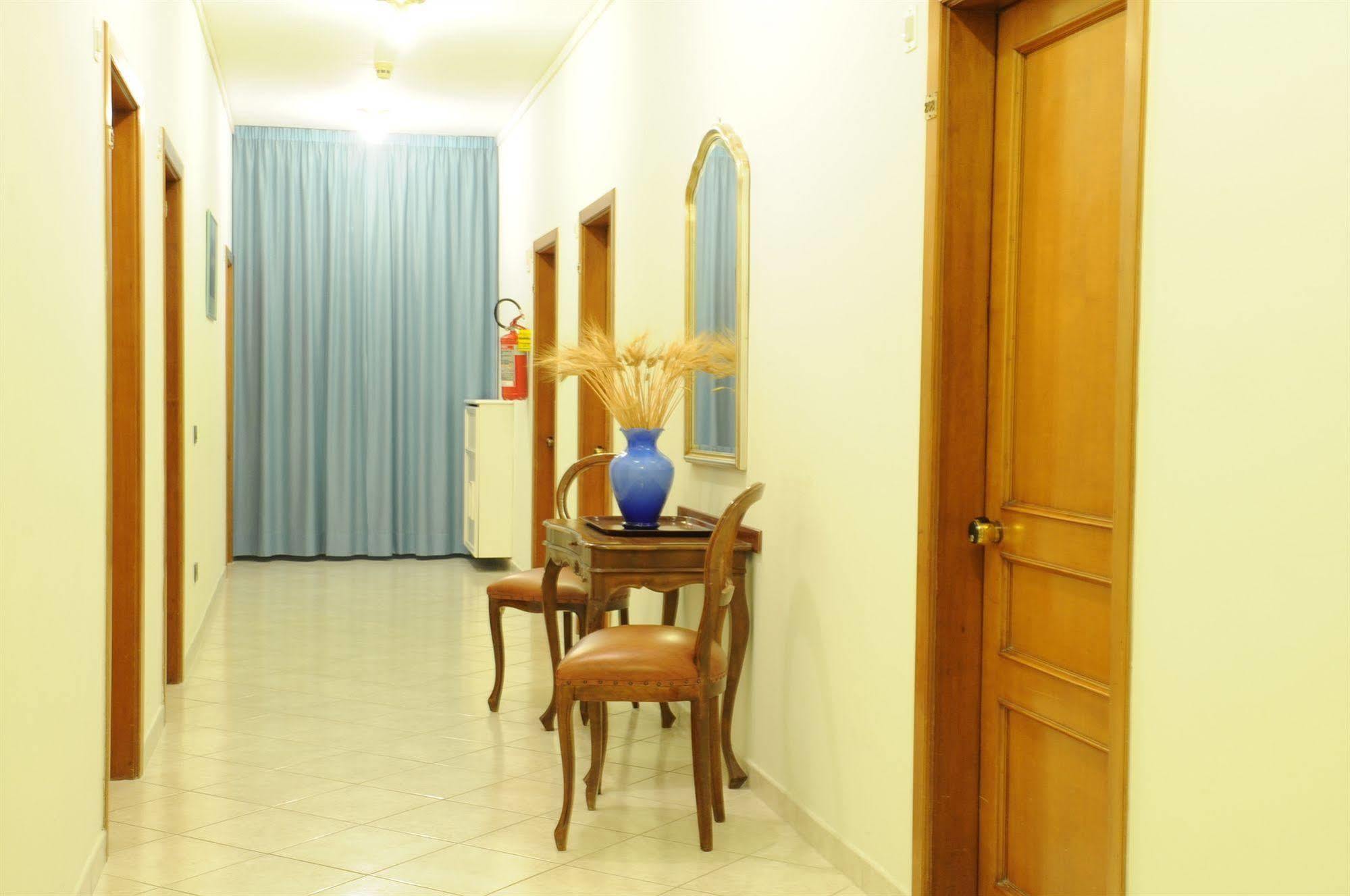 Grifone Hotel Perugia Eksteriør bilde